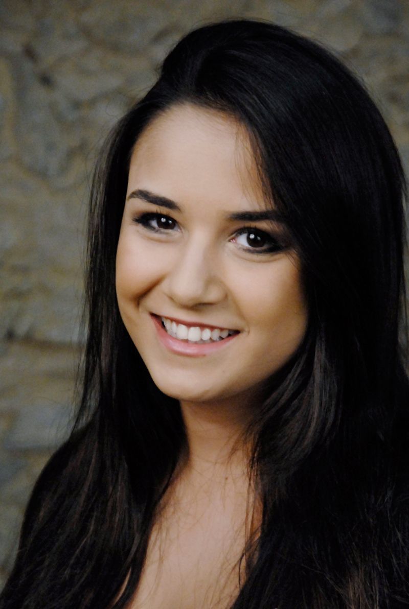 Mariana R.