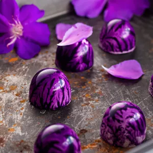 Imagem de capa para o Curso online Bombom Confit de Morango