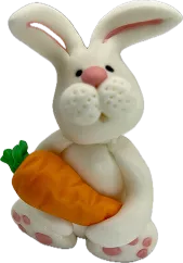 Aprenda a modelar esse coelho sentado segurando uma cenoura nos braços no Curso Meu Primeiro Zoológico - Modele 25 Animais em Pasta Americana