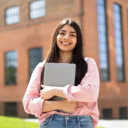 🔹María P. – Emprendedora