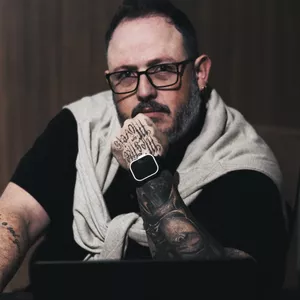 Imagem de capa para o Curso online Mestre dos Móveis
