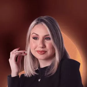 Imagem de capa para o Curso online OS SEGREDOS DO DESIGN DE SOBRANCELHAS