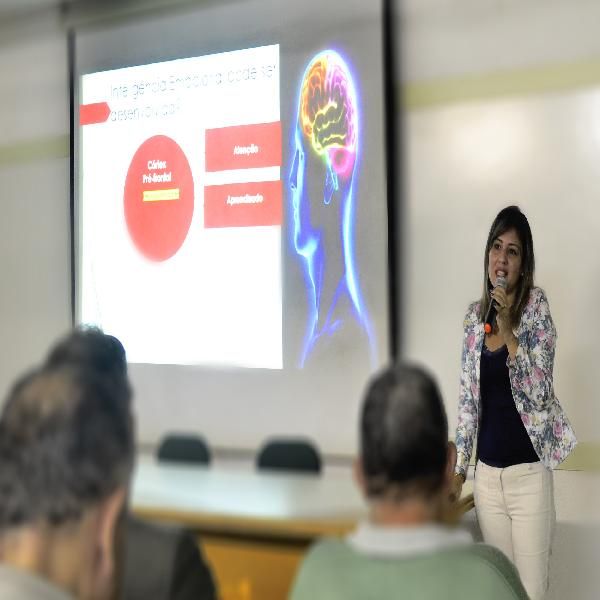Curso de Vendas Método I.E. e Coaching