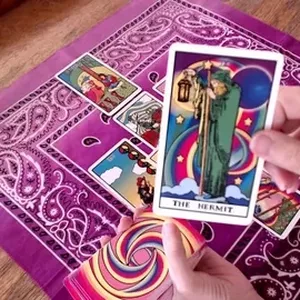 Imagen de portada para Curso online Lectura De Cartas Por Whatsapp: Consulta Ahora el Tarot Desde Casa