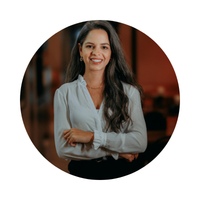 Nathália — Gestora