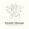 Danielle Murnane logo