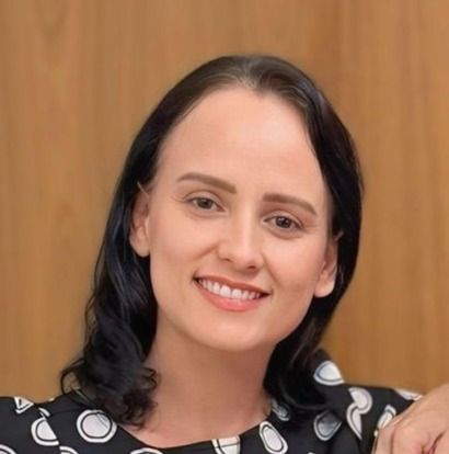 Mirelle, 39 anos