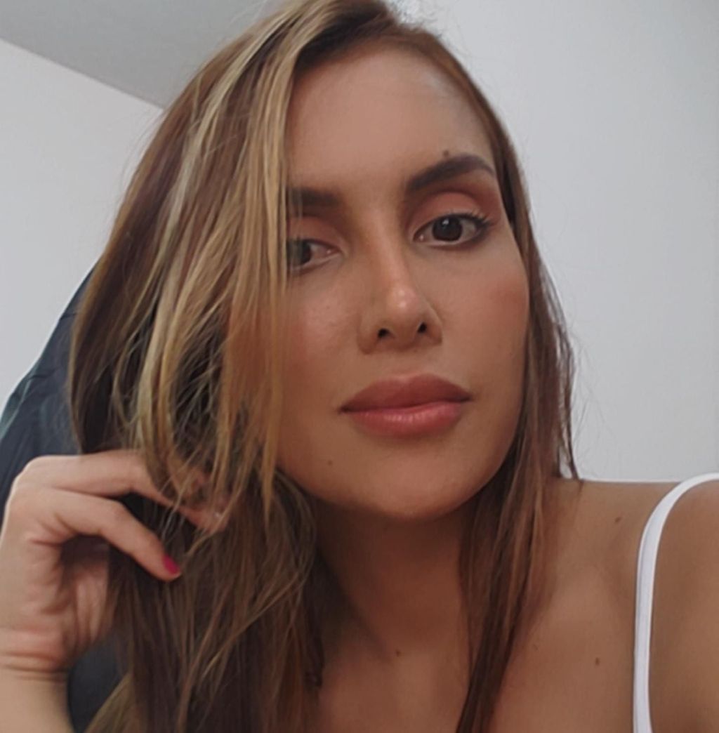 Laura Manrrique - Profesional en finanzas