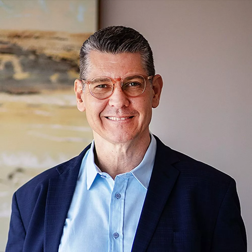 Dr. Marcelo Martinelli