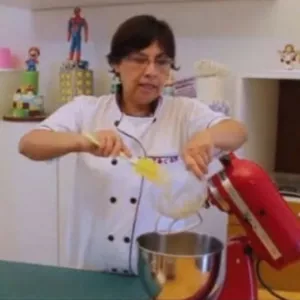 Imagen de portada para Curso online Decoración Tortas en Fondant