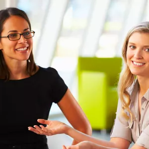 Imagem de capa para o Curso online Introdução ao Inglês Conversacional 