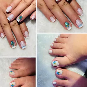 Imagem de capa para o Ebook Curso Profissionalizante de Manicure e Pedicure com Bônus Exclusivo