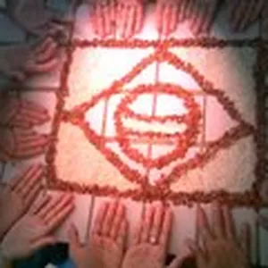 Imagem de capa para o Ebook Poéticas visuais no espaço interativo