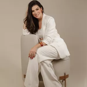 Imagem de capa para o Curso online Vivência Resgate sua Luz