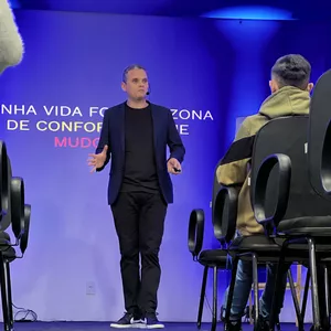 Imagem de capa para o Curso online Assumindo Controle