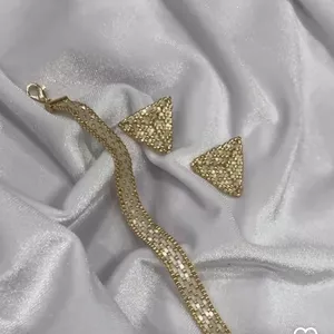 Imagem de capa para o Curso online Curso de Joias de Miçanga Miyuki