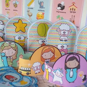 Imagem de capa para o Ebook PROJETO : CONHECENDO AS VOGAIS