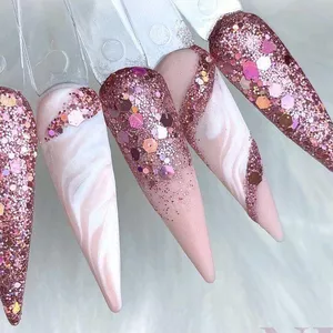 Imagen de portada para Curso online Curso intensivo de diseños en uñas