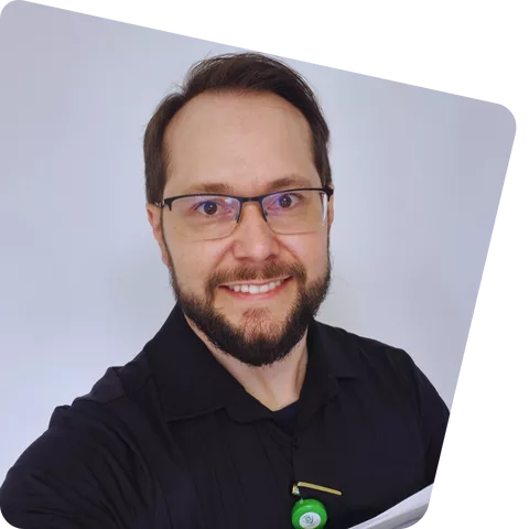 Dr Felipe Cavatoni