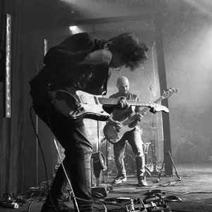 Imagem de capa para o Serviço online Tudo sobre efeitos e timbres