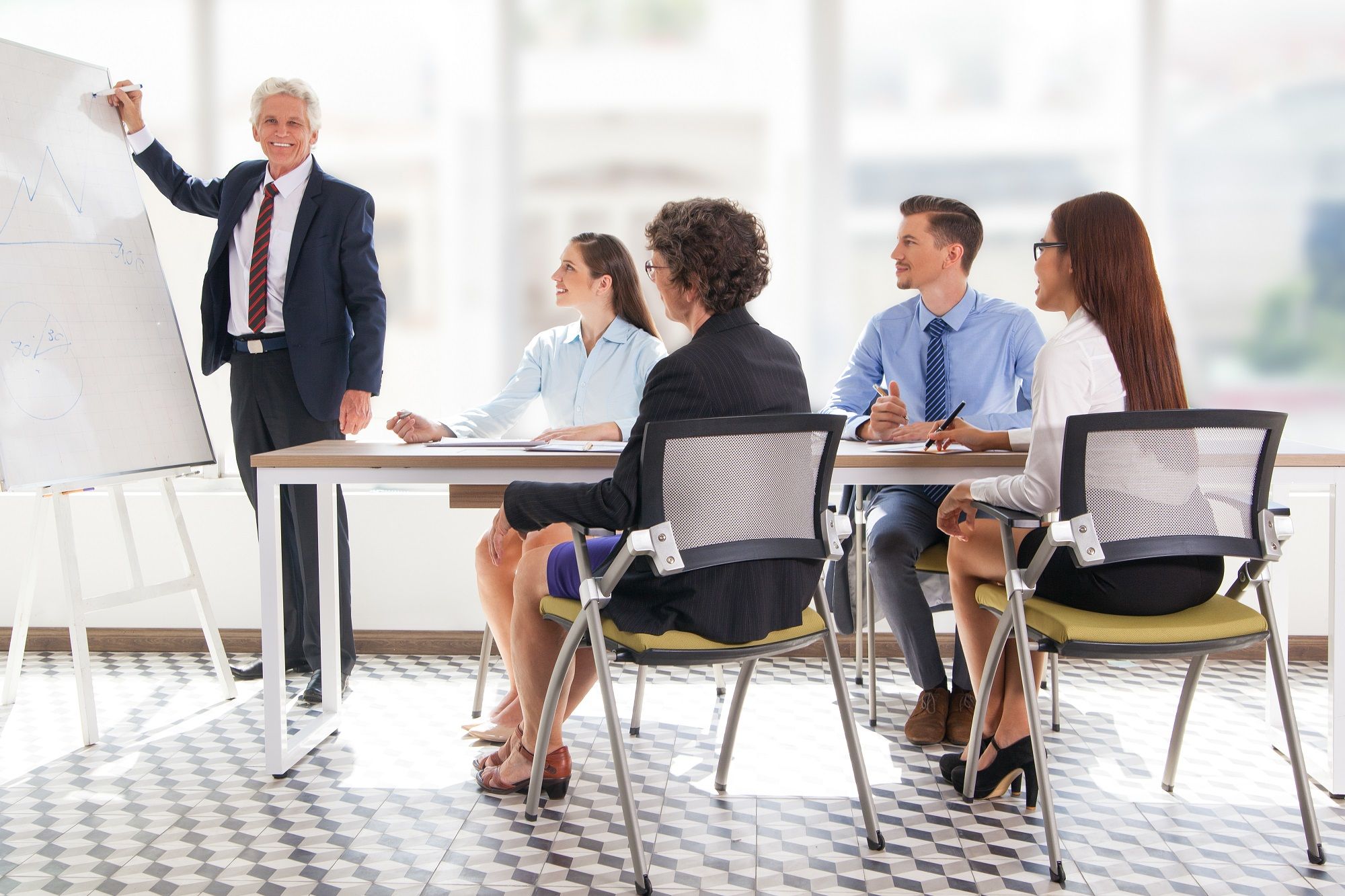 Imagem do curso Influencia na Carreira 2 - Influenciando Equipes e Chefes