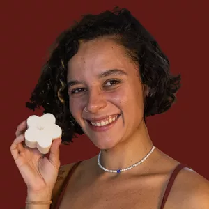 Imagem de capa para o Curso online Curso de Velas Ecológicas e Naturais