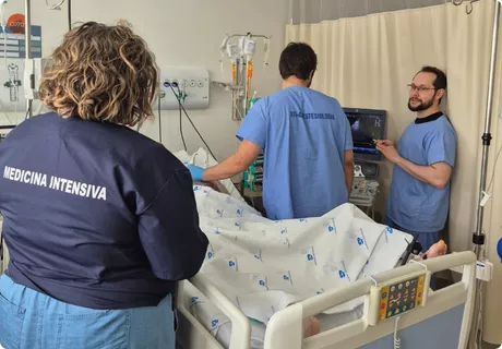 Curso de Ultrassonografia em Pacientes Críticos