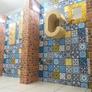 Imagem do curso Curso de Cenografia - parede cenográfica para festas e eventos