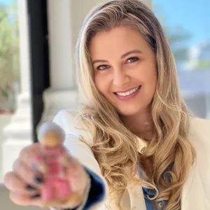 Imagem de capa para o Curso online Curso de Constelação Familiar com Bonecos: Transforme Vidas e Cure Traumas