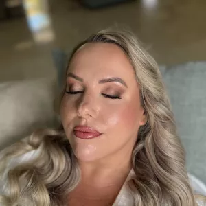 Cover image for Online course Radiant Bridal Soft Glam Mini-Course