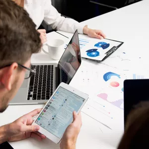 Imagem de capa para o Curso online Publicidade nas Redes Sociais