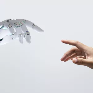 Imagem do curso Aprenda a usar IA para criar designs criativos e empolgantes