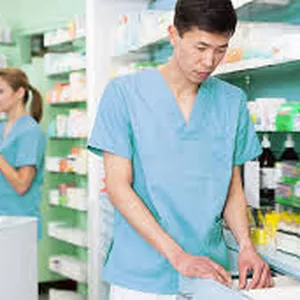 Imagem de capa para o Curso online ATENDENTE DE FARMÁCIA COMERCIAL/HOSPITALAR ÊNFASE EM LOGÍSTICA 4.0/ALMOXARIFADO E C.D