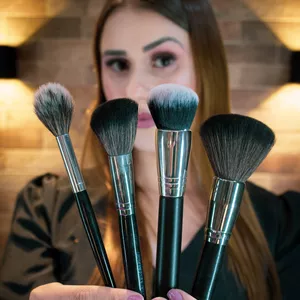 Imagem de CURSO AUTOMAQUIAGEM criado por Arina Domingues na hotmart