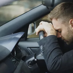 Imagen de portada para Ebook Domina tus emociones: Estrategias para reprogramar tu mente