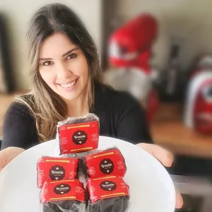 Imagem de capa para o Curso online Aula #1: Faça Brownies Low Carb e venda hoje mesmo!