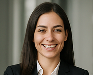 Laura Gómez, Compradora Senior en el sector retail