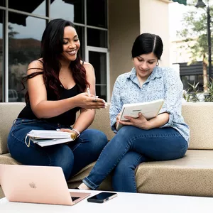 Imagen de portada para Curso online Programa Empresarial "Propulsor de CEO's"