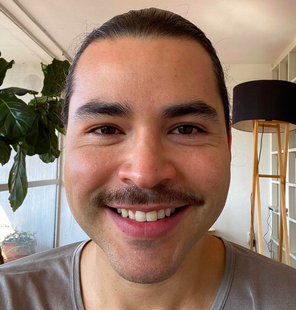 Héctor Carrera