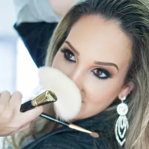 Imagem de capa para o Curso online Curso de Maquiagem Profissional - Talita Valim