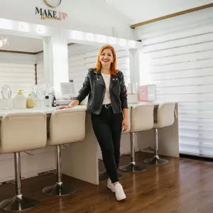 Imagen de portada para Curso online Curso de Auto Maquillaje