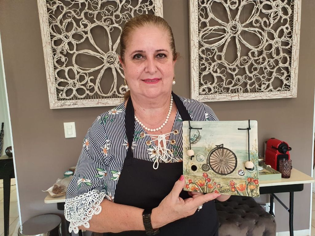 Vera Lúcia Tebar de Vasconcelos