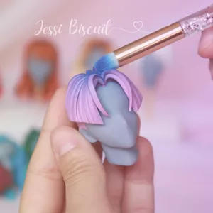 Imagem de capa para o Curso online Modelando cabelos em Biscuit