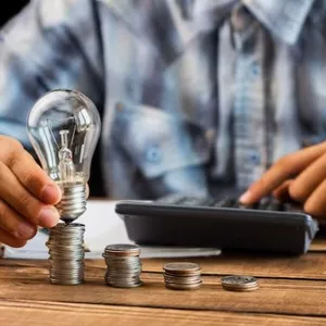 Imagen de portada para Curso online Cómo reducir los gastos de energía eléctrica en el hogar 