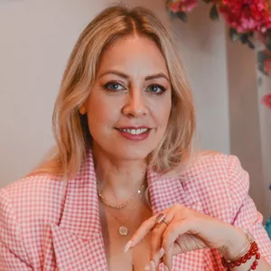 Imagen de portada para Curso online Planifica y transforma tu 2023,  con éxito y abundancia a través de la metafísica china