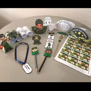 Imagem de capa para o Ebook Kit 10 Lembrancinhas Dia do Soldado