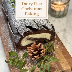 Cover image for Ebook E-Book - Gluten and Dairy free Christmas Baking 