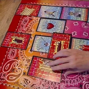 Imagen de portada para Curso online Compatibilidad Zodiacal: Descubre el Tarot del Amor 💖