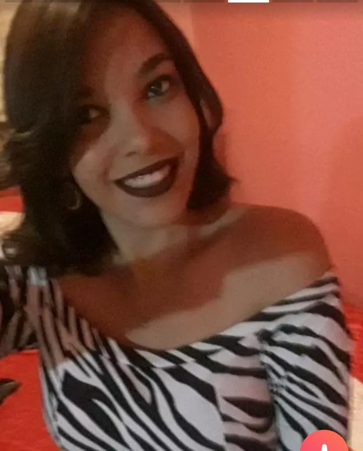 JOYCE SANTOS
