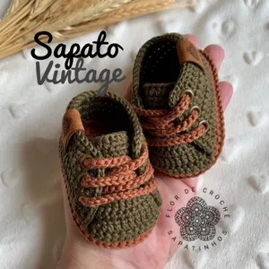 Imagem de capa para o Curso online Sapatinho de Crochê - Sapato Vintage Flor de Crochê